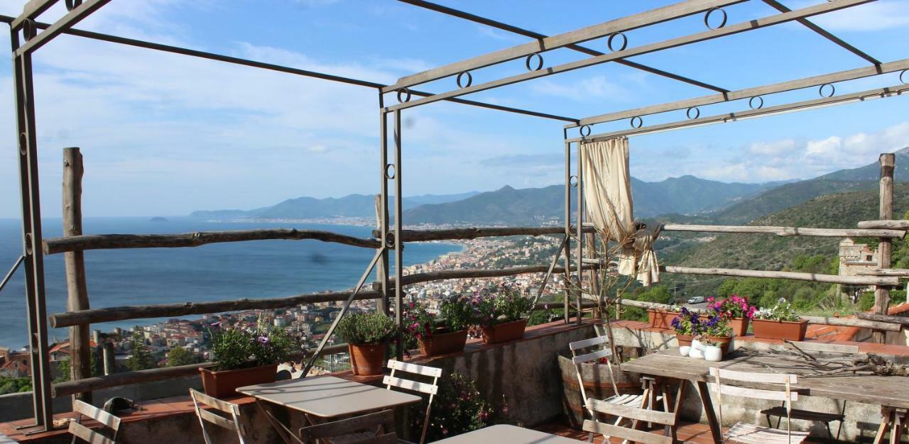 San Martino Rooms & Breakfast Borgio Verezzi Kültér fotó